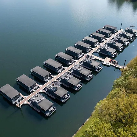 Hébergement de vacances Houseboat Marina Mookerplas Met Dakterras | 4 - 6 Personen *