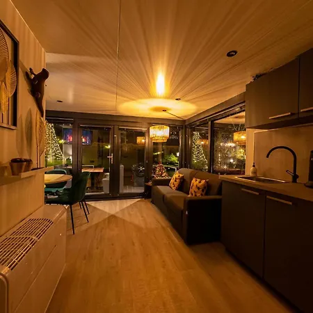 Houseboat Marina Mookerplas Met Dakterras | 4 - 6 Personen Hébergement de vacances