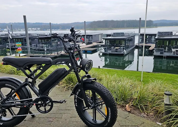 Houseboats Mookerplas Met Dakterras Сasa de vacaciones