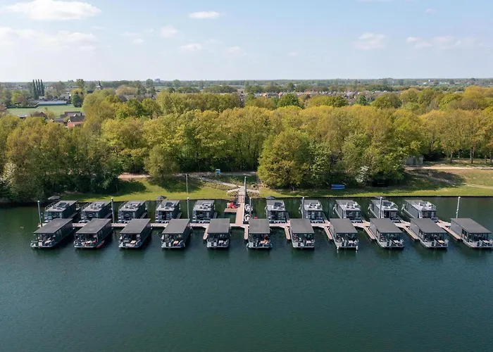 Houseboats Mookerplas Met Dakterras