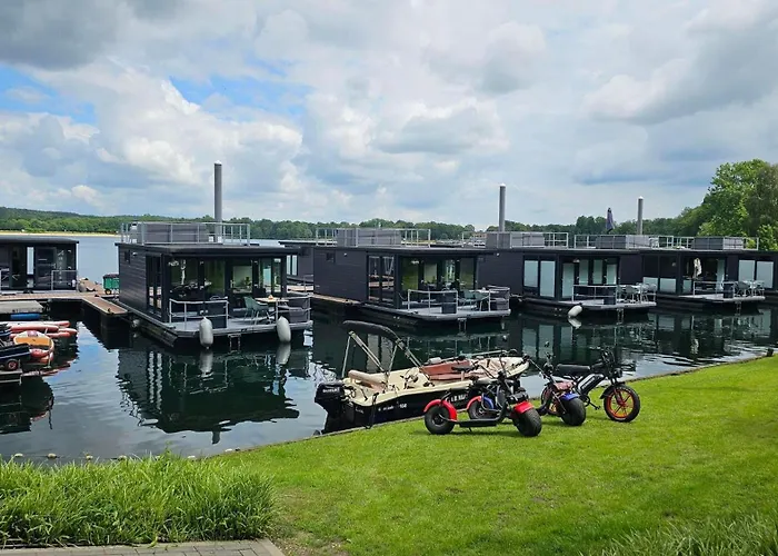 Houseboats Mookerplas Met Dakterras * Middelaar