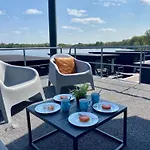 Houseboats Mookerplas Met Dakterras Middelaar