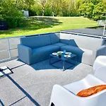 Houseboats Mookerplas Met Dakterras بيت للعطل *