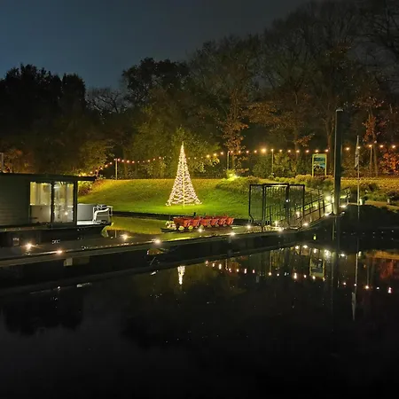 Casa de Férias Houseboats Mookerplas Met Dakterras *
