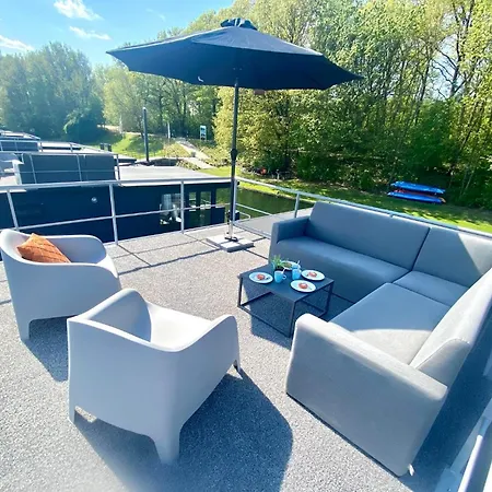 Casa de Férias Houseboats Mookerplas Met Dakterras *